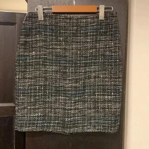 Ann  Taylor skirt 4P